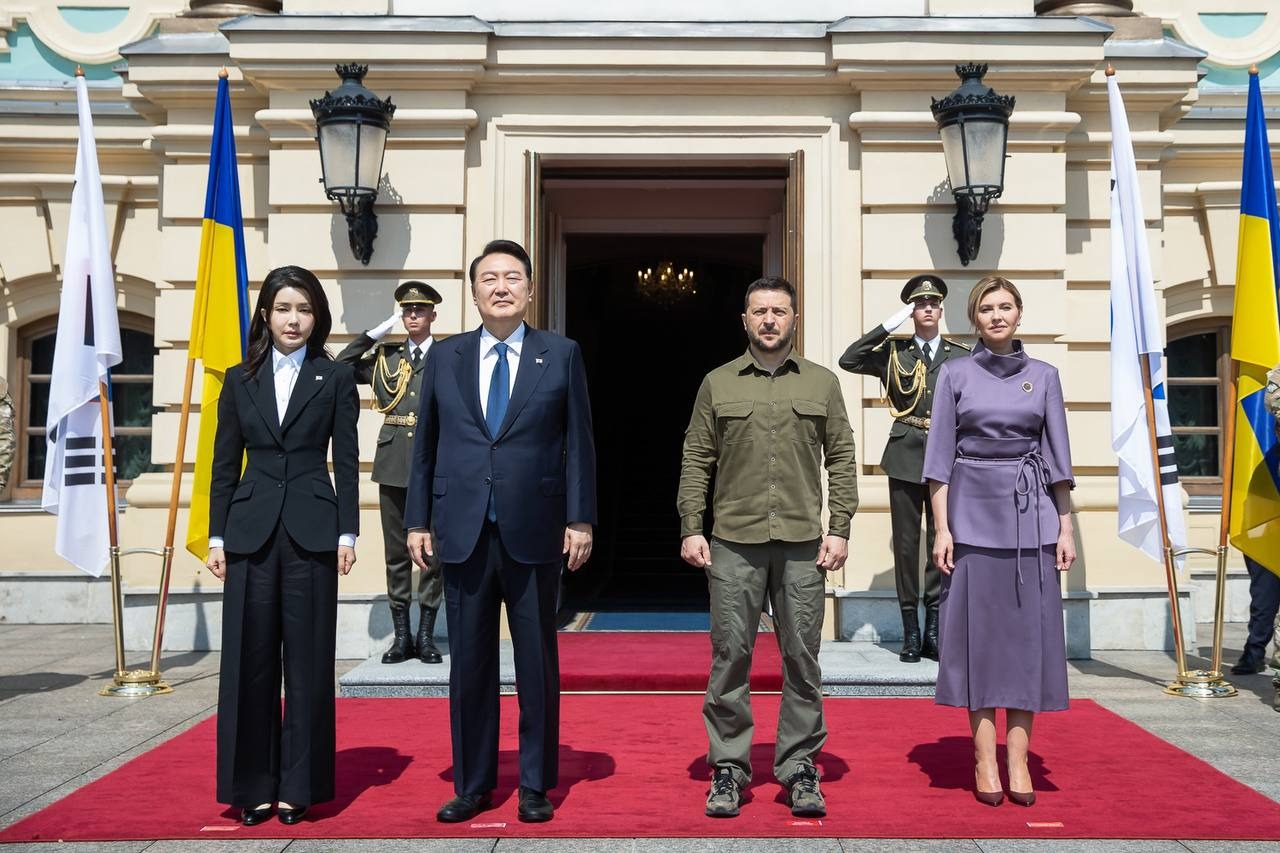 Presidente da Coreia do Sul faz visita inusitada à Ucrânia em sinal de apoio