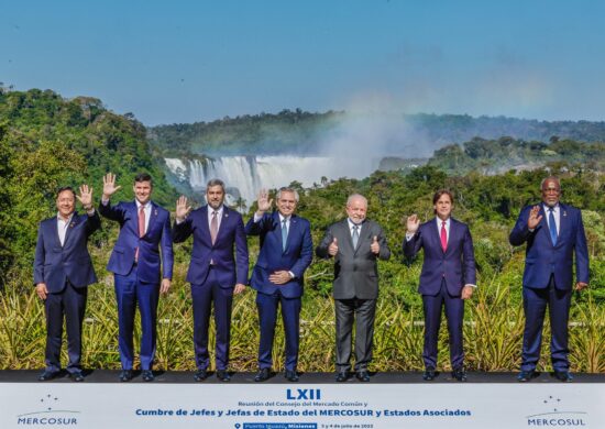 Lula durante fotografia oficial dos chefes de delegação dos países do Mercosul - Foto: Ricardo Stuckert/PR