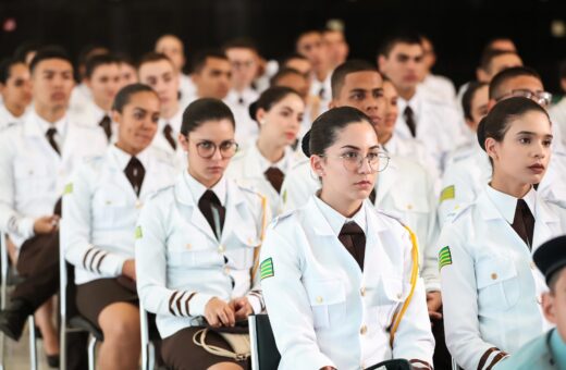 Programa Nacional das Escolas Cívico-Militares – PECIM - Foto: Marcos Corrêa/PR