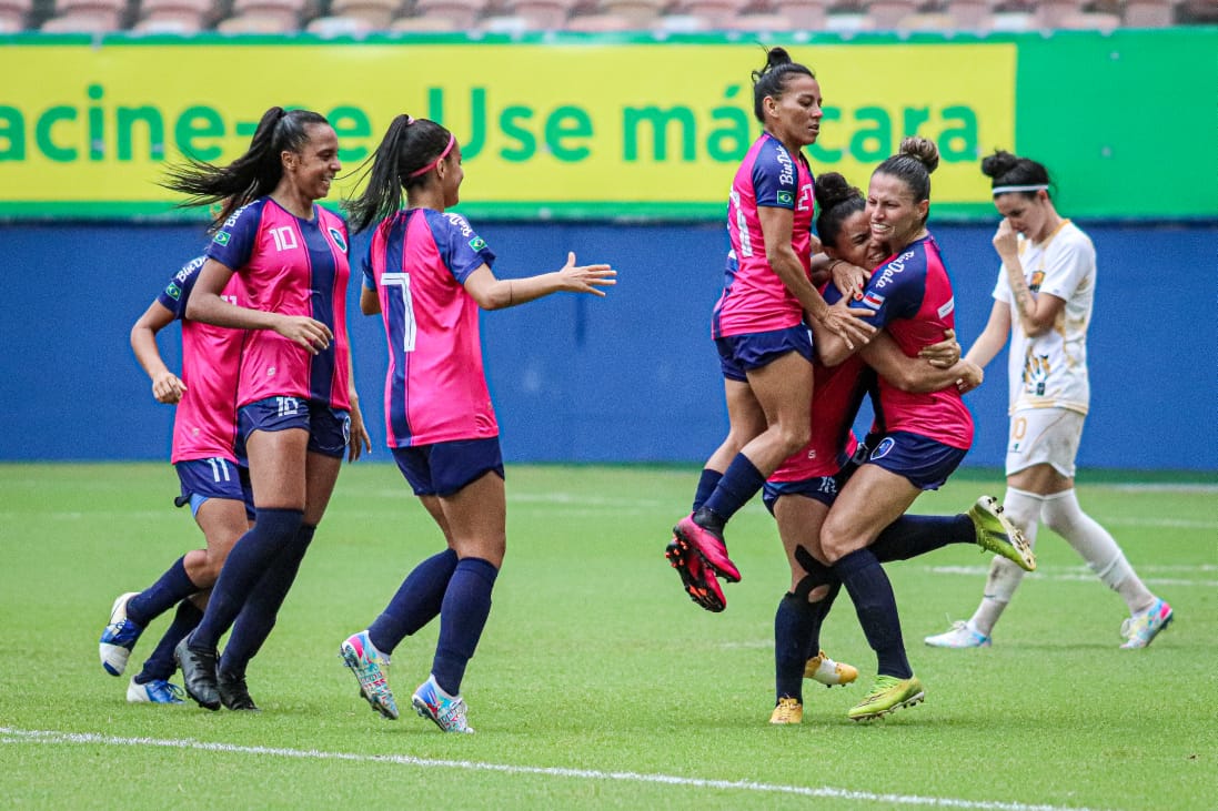Recurso para times e equipes femininas é disponibilizado pelo governo estadual - Foto: Divulgação/ Mauro Neto/Sedel