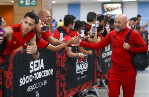 Jorge Sampaoli permanece no comando do Flamengo - Foto: Reprodução/ Instagram @sampaolioficial