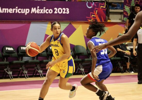 Brasil conquistou sua primeira vitória na Copa América de basquete - Foto: Divulgação/FIBA