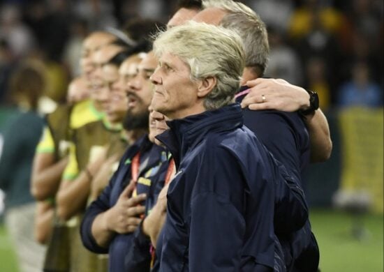 Técnica Pia Sundhage cita falta de estilo brasileiro em jogo do Brasil