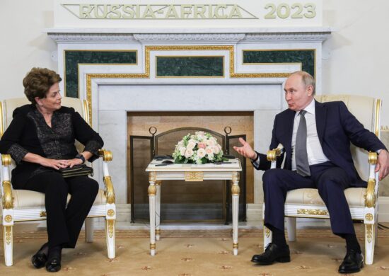 Dilma e Putin durante encontro de líderes na Rússia - Foto: Vladimir Smirnov/Associated Press/Estadão Conteúdo