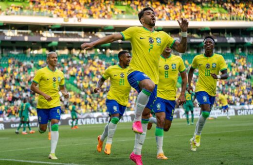 O Brasil ocupa a terceira colocação no ranking mundial da Fifa - Foto: Reprodução/ Twitter @CBF_Futebol