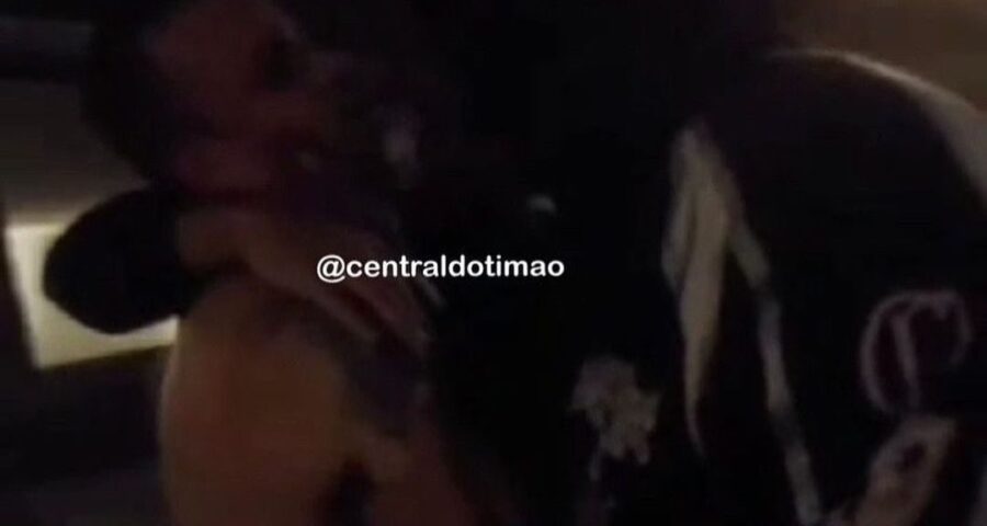 Jogador do Corinthians estava no motel com amigos e mulheres - Foto: Reprodução/Instagram @centraldotimao