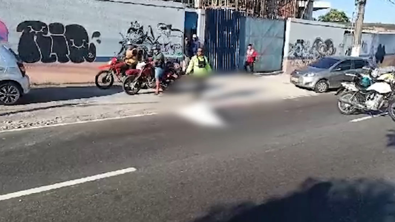 Idoso morre atropelado por motocicleta na Zona Centro-Sul de Manaus – Foto: Reprodução/TV Norte Amazonas