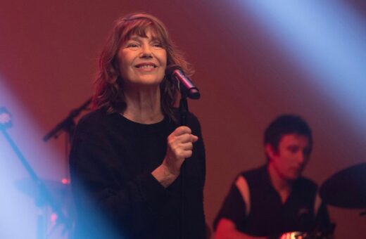 Jane Birkin era cantora e atriz - Foto: Reprodução/Instagram @janebirkinoff