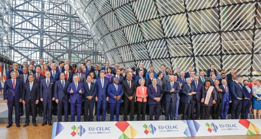 Declaração aconteceu durante Cúpula da Comunidade dos Estados Latino-Americanos e Caribenhos (Celac) - Foto: Reprodução/Twitter/@lulaoficial