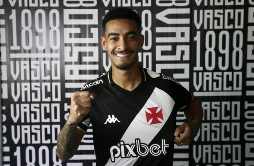 Jefferson é a quarta contratação do Cruzmaltino anunciada nesta semana - Foto: Daniel Ramalho/CRVG/divulgação