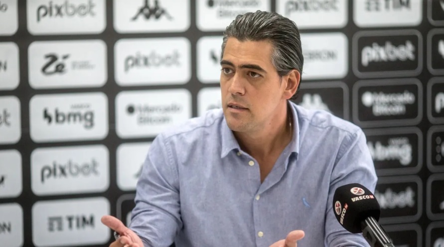 Paulo Bracks, diretor executivo do Vasco, quer técnico estrangeiro - Foto: Daniel Ramalho/CRVG/divulgação