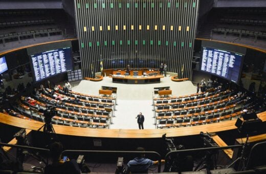 Projeto de Lei que tipifica o crime de zoofilia na Lei de Crimes Ambientais é aprovado na Câmara dos Deputados - Foto: Antônio Cruz/Agência Brasil