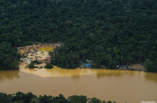 Corpos de garimpeiros mortos na Terra Yanomami começam ser resgatados em RR