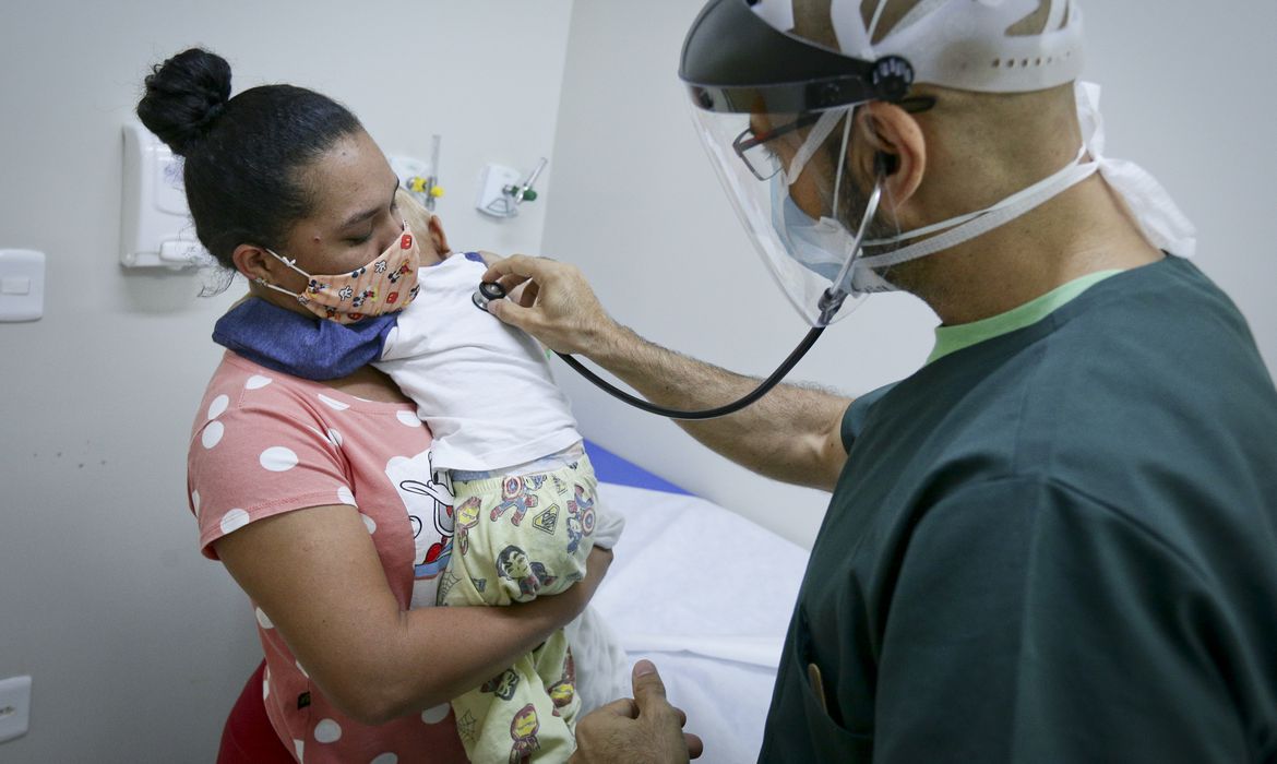 Síndrome Respiratória Aguda Grave atinge, principalmente, crianças e adolescente no Acre e Pará - Foto: Breno Esaki/Agência de Saúde DF