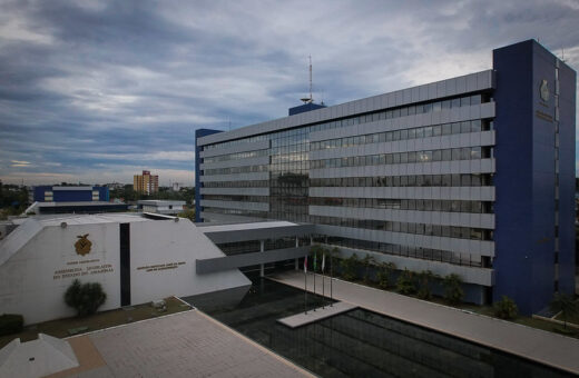 Construção de aterro sanitário tem sido alvo de críticas do poder público e da sociedade - Foto: Divulgação/Aleam