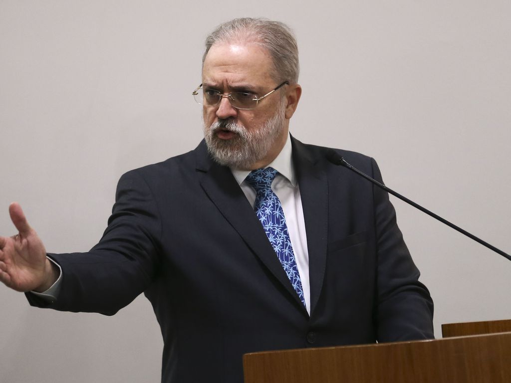 O procurador-geral da república Augusto Aras, encerra o mandato à frente da PGR na próxima terça-feira (26) -Foto: José Cruz/Agência Brasil