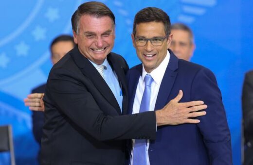 Jair Bolsonaro teve uma agenda secreta com o presidente do BC, Roberto Campos Neto, antes da reunião do Copom em 2022 que elevou a taxa de juros -Foto: Fabio Rodrigues Pozzebom/Agência Brasil