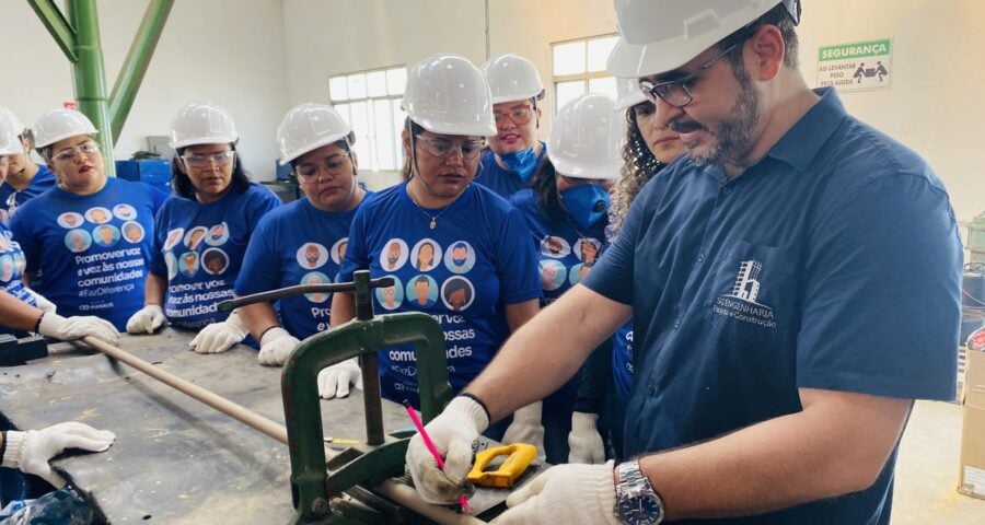 Cursos gratuitos são ofertados em ação social da concessionária - Foto: Divulgação/Águas de Manaus