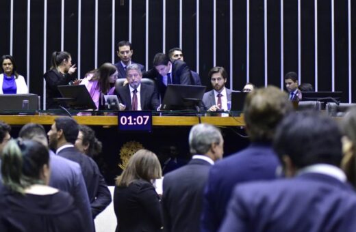 Câmara aprova arcabouço fiscal; veja como cada deputado votou