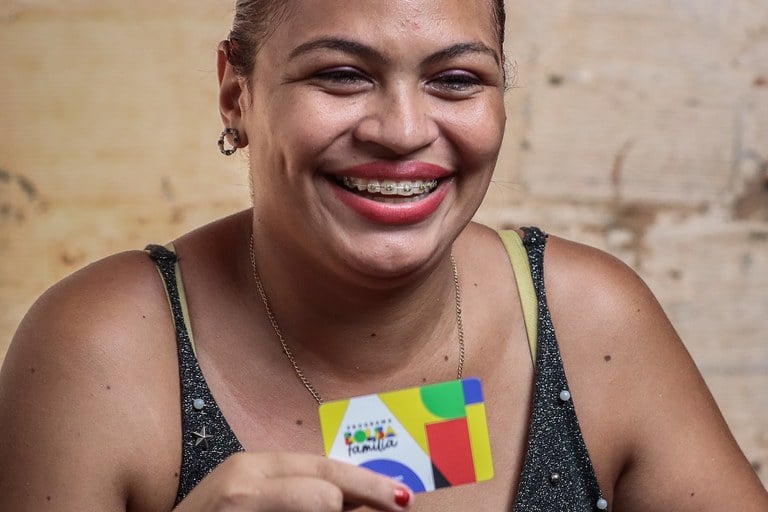Cartão do Bolsa Família- Foto: Roberta Aline/MDS