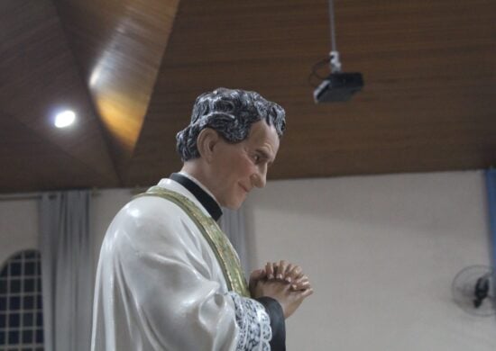 Dom Bosco é fundador da congregação salesiana - Foto:@paroquiadombosco