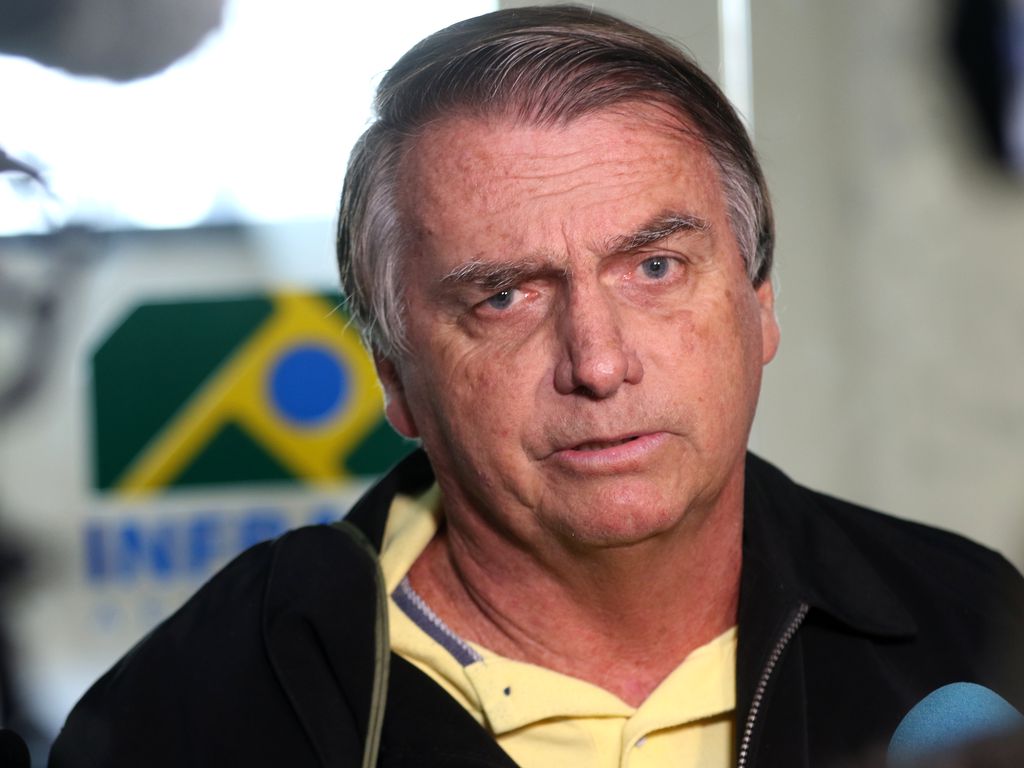 Ex-presidente Jair Bolsonaro sobre mensagem contra o STF