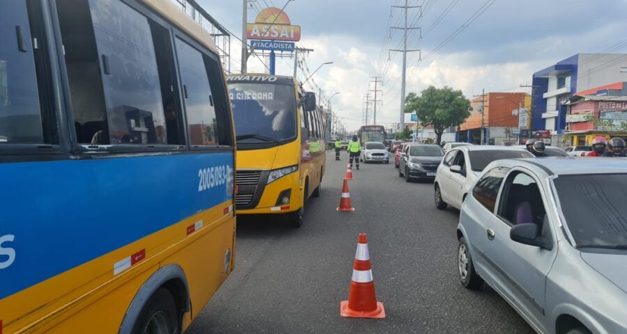 Fiscalização de transporte ocorre na Zona Leste de Manaus nesta quarta