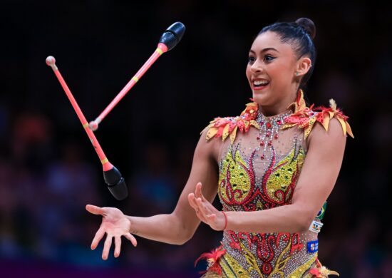 Atleta de Ginástica Rítmica conquista vaga para as Olímpiadas 2024, em Paris - Foto: Reprodução/ CBG