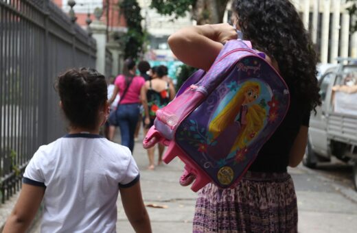 Governo federal publica regras para adesão de escolas em tempo integral