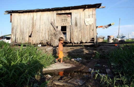 IBGE mostra que 46,2 milhões viviam com algum grau de pobreza no pré-pandemia