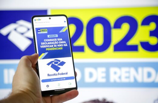 Receita Federal recebeu mais de 41 milhões de declarações de IRPF de 2023 - Foto: Luis Lima Jr/ Foto Arena/ Estadão Conteúdo