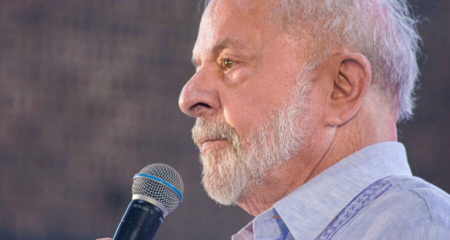 Lula diz que 'tentaram corromper a PRF para pobre não votar'