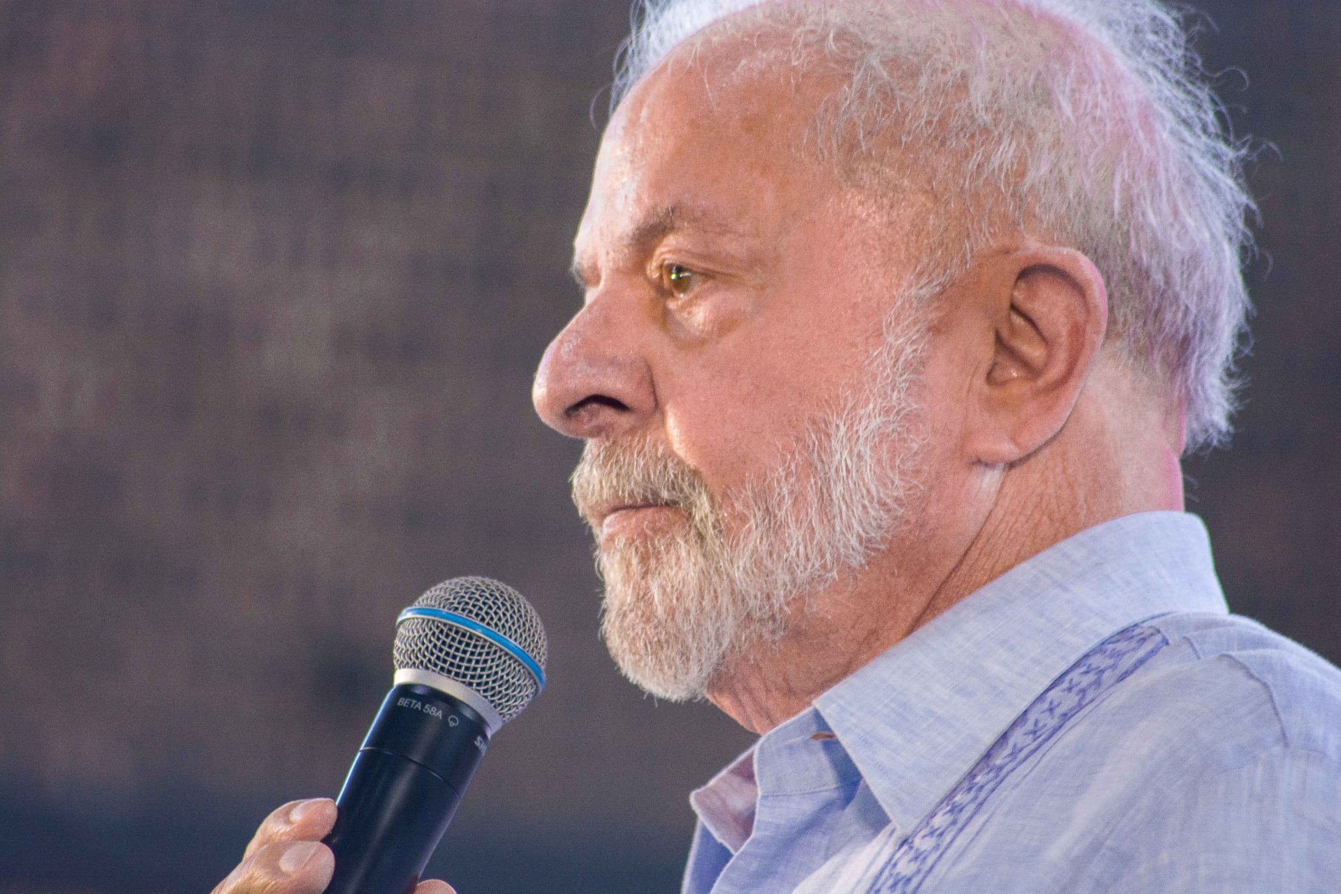Lula diz que 'tentaram corromper a PRF para pobre não votar'