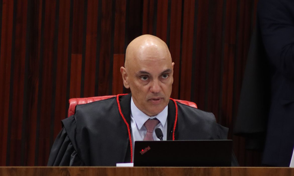 Moraes diz que TSE irá combater novas modalidades de abusos nas eleições
