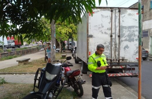 Operação Calçada realiza fiscalização na Zona Oeste para garantir mobilidade e segurança no trânsito de Manaus - Foto: Fotos - Divulgação / IMMU