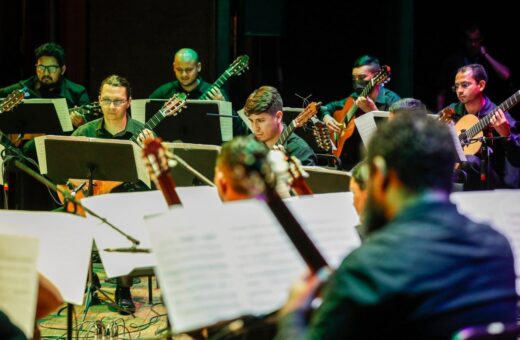 Concerto “Emoções” terá várias músicas do rei Roberto Carlos - Foto: