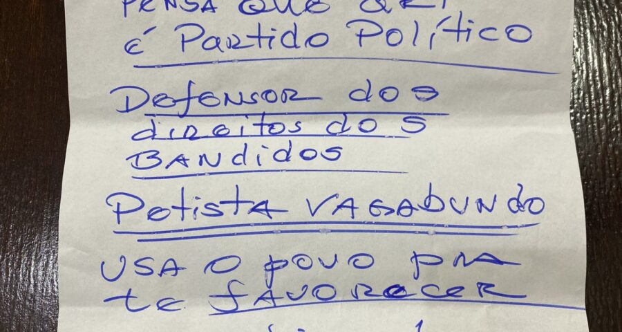 O texto diz ainda que o padre Júlio Lancelloti é um "defensor dos direitos dos bandidos" - Foto: Reprodução/Twitter@pejulio