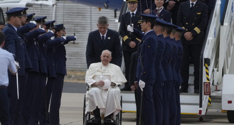 Papa Francisco chega a Lisboa para a Jornada Mundial da Juventude