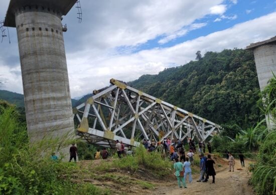 Ponte em construção em estado da Índia desaba e mata 26 pessoas