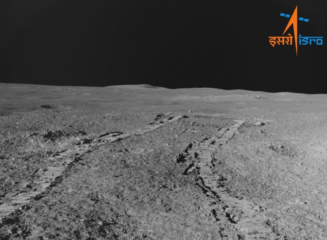Robô indiano na Lua confirma presença de oxigênio no polo sul