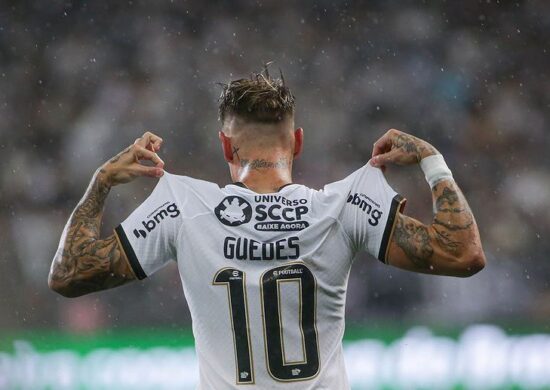 Róger rende R$ 10 milhões para o Timão; antes do jogo entre Corinthians e Newell’s Old Boys, o atleta publicou um vídeo se despendido do clube e da torcida - Foto: Reprodução/ Instagram @rogerguedes23