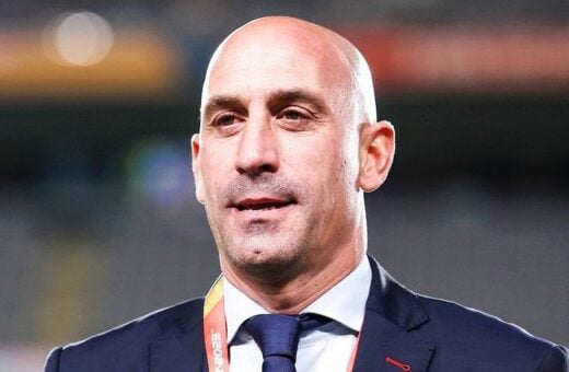 O presidente RFEF, Luis Rubiales é suspenso temporariamente pela Fifa - Foto: Reprodução/ Instagram @brfootball