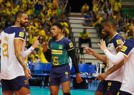 Seleção brasileira de ôlei venceu a Colômbia por 3 sets a 0 - Foto: Reprodução/ X @volei