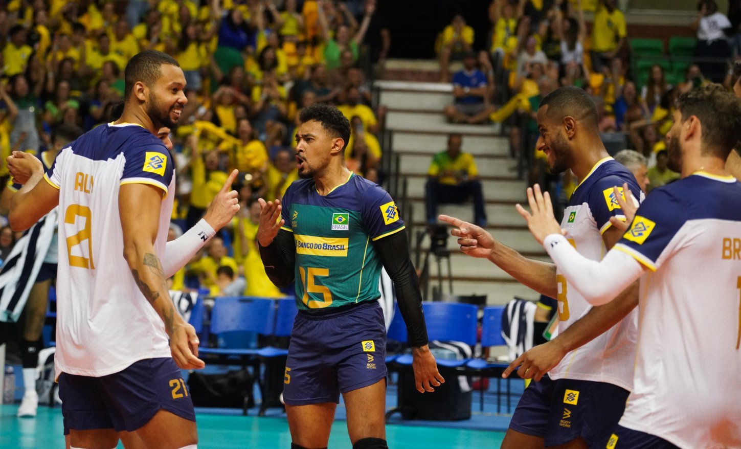 Seleção brasileira de ôlei venceu a Colômbia por 3 sets a 0 - Foto: Reprodução/ X @volei