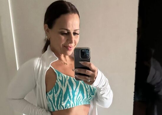 Viviane Araujo mostrou corpo após lipoaspiração