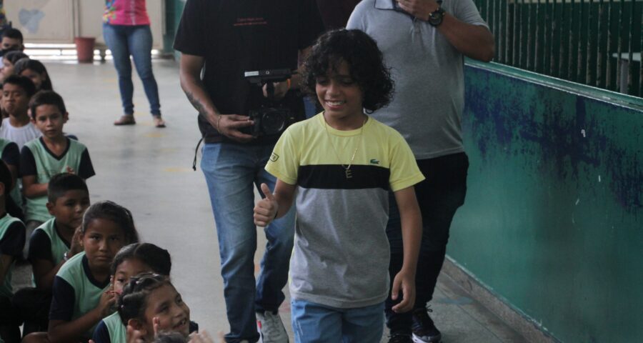 O amazonense Charles Eduardo Garcia Dias, de 10 anos, foi selecionado para treinar na base do time paulista - Foto: Divulgação/ Matheus Perdiz / Semed