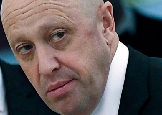 as facetas de Prigozhin líder de mercenários rebelde russo e chef de Putin