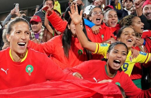 As seleções se enfrentam entre os dias 5 e 8 de agosto pelas oitavas da Copa do Mundo - Foto: Reprodução/ Twitter @FIFAWWC