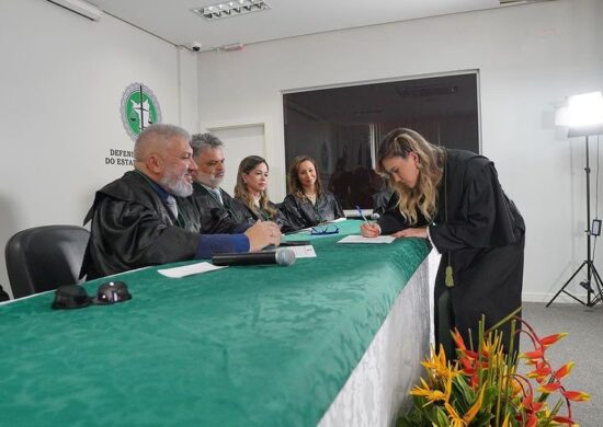 Nicole Farias Rodrigues toma posse na Defensoria Pública de RR