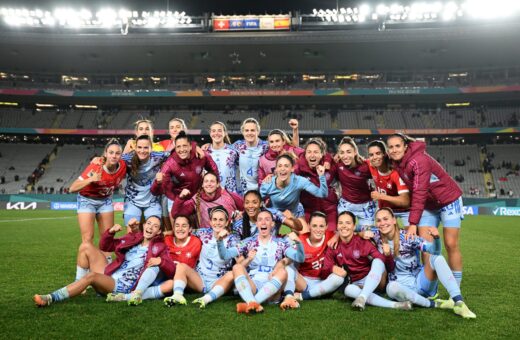 Espanha e Japão estão classificadas para as quartas de final da Copa do Mundo Feminina - Foto: Reprodução/ Twitter @fifaworldcup_pt